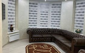 апартаменти люкс роксолани 16